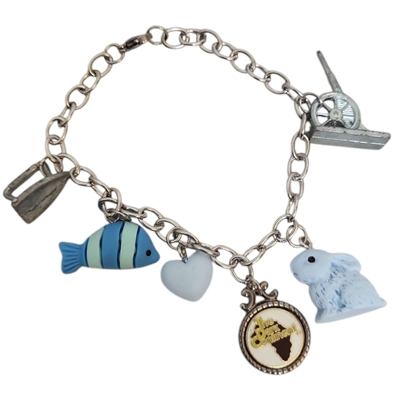 Hand Crafted Stainless Steel Rabbit Fish Monopoly Piece Charm Bracelet - Picture 1 of 4